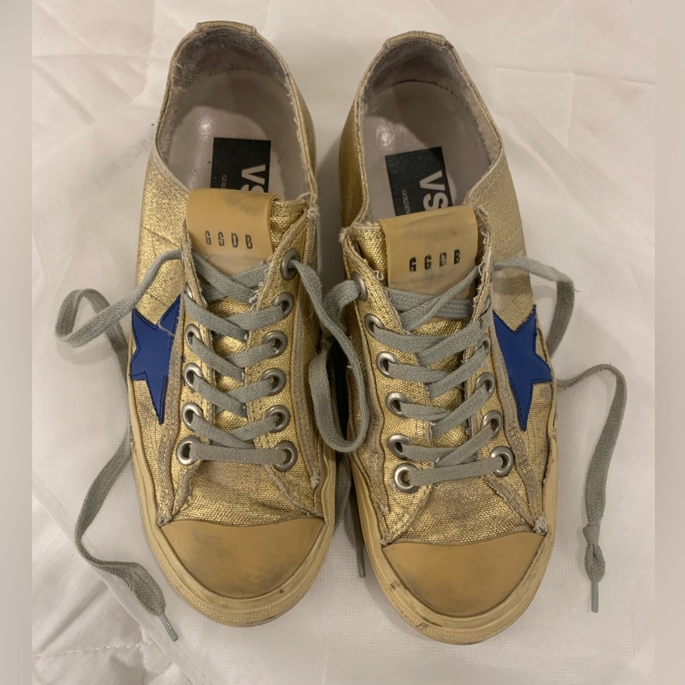 Golden Goose size 7